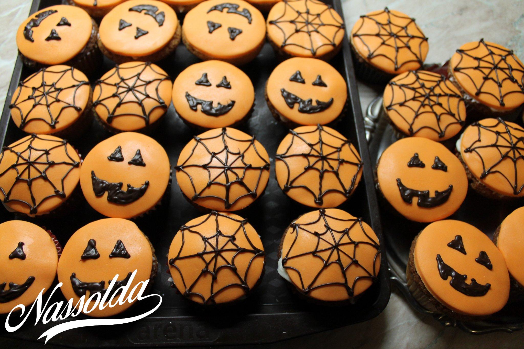 Halloween muffinok ⋆ Nassolda